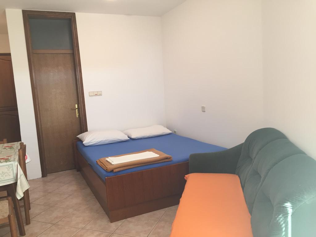 Apartments Antonia มาลินสกา ภายนอก รูปภาพ